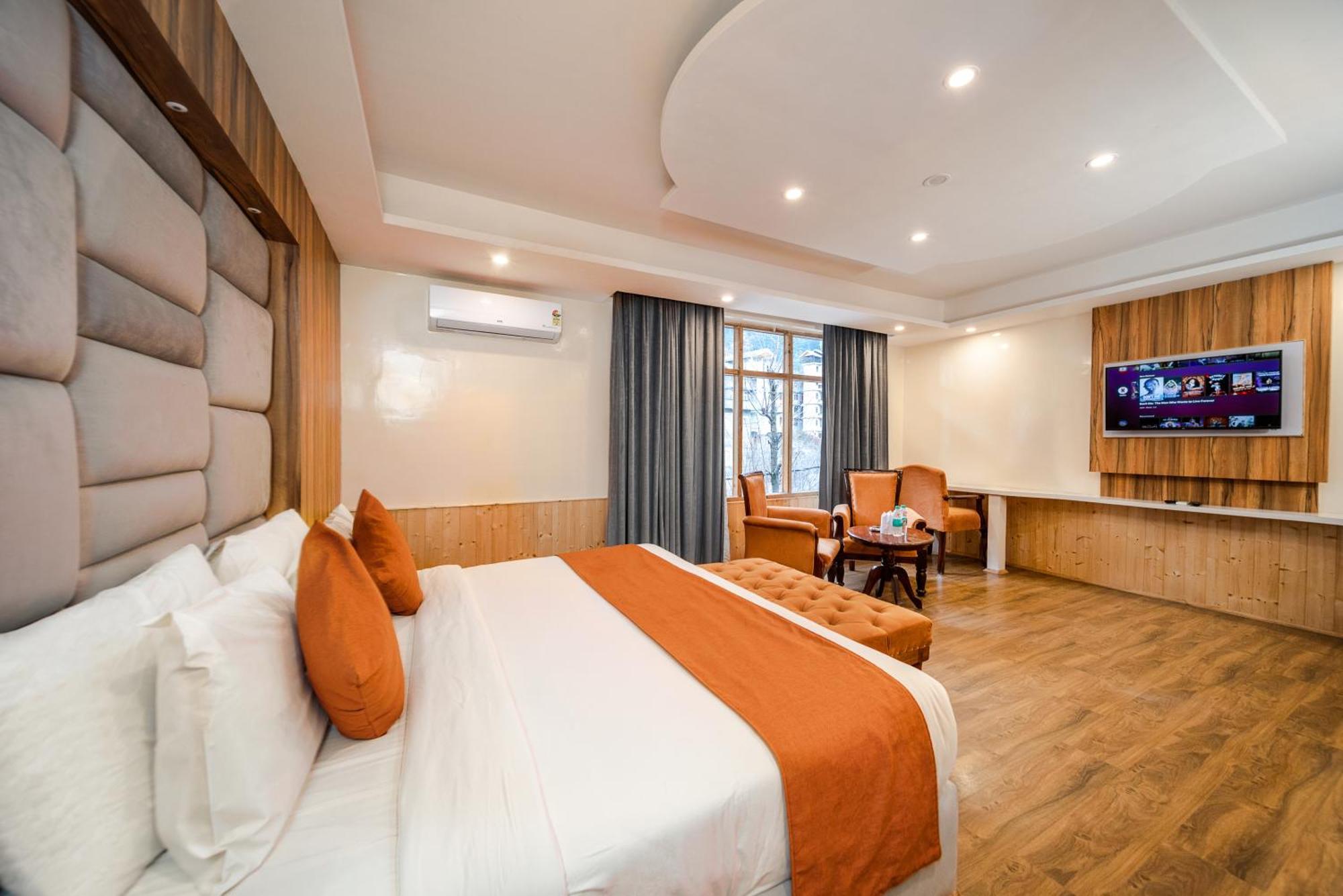 West Western Resort Manali #Neartomallroad #Gym #Lawn #Playingzone #Pooltable #Kidsfriendly #Mountainview #Tabletennis #Familyfriendly #Privateparking מראה חיצוני תמונה
